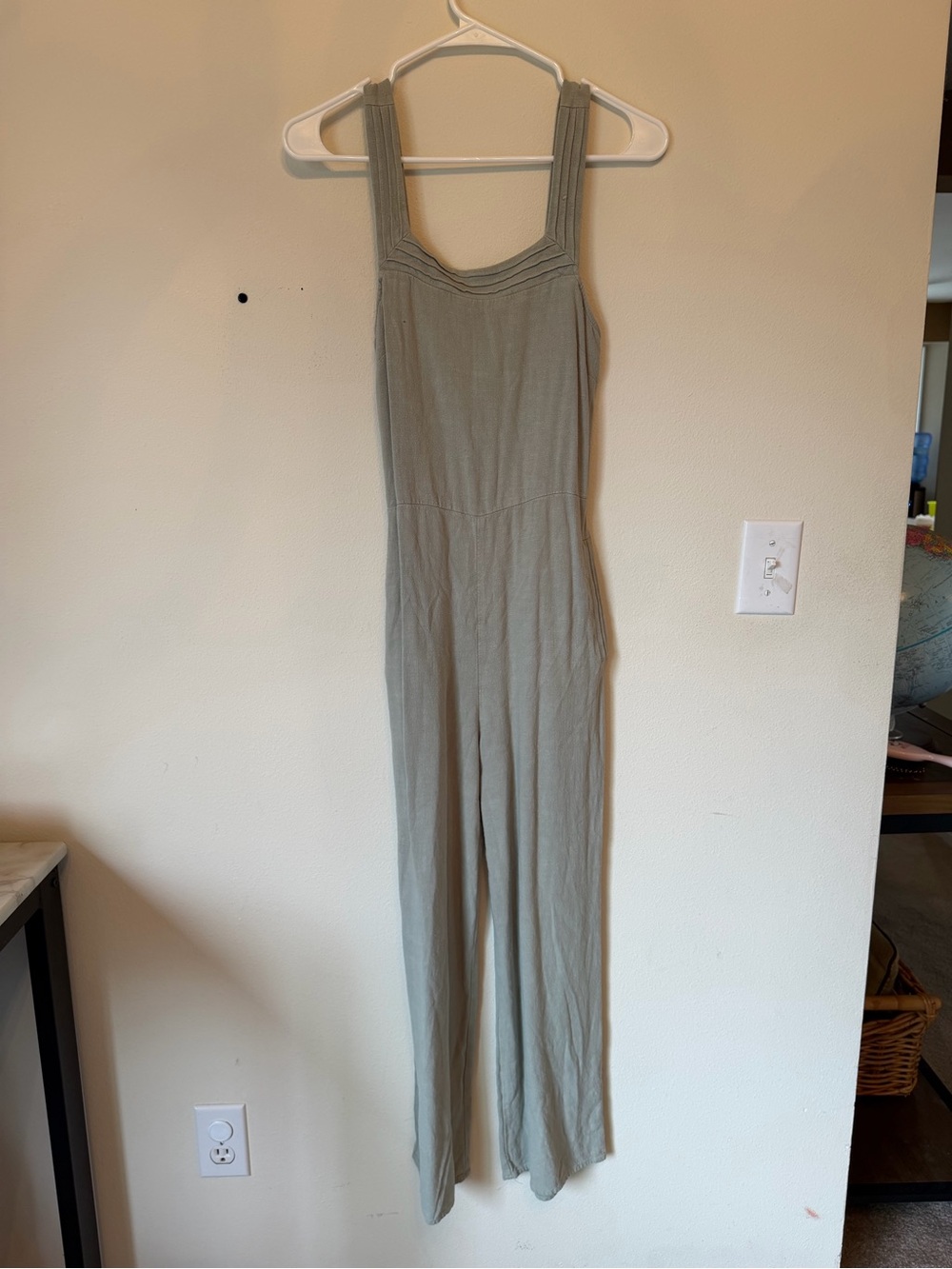 Monteau Sleeveless Wide-Leg Jumpsuit in Sage